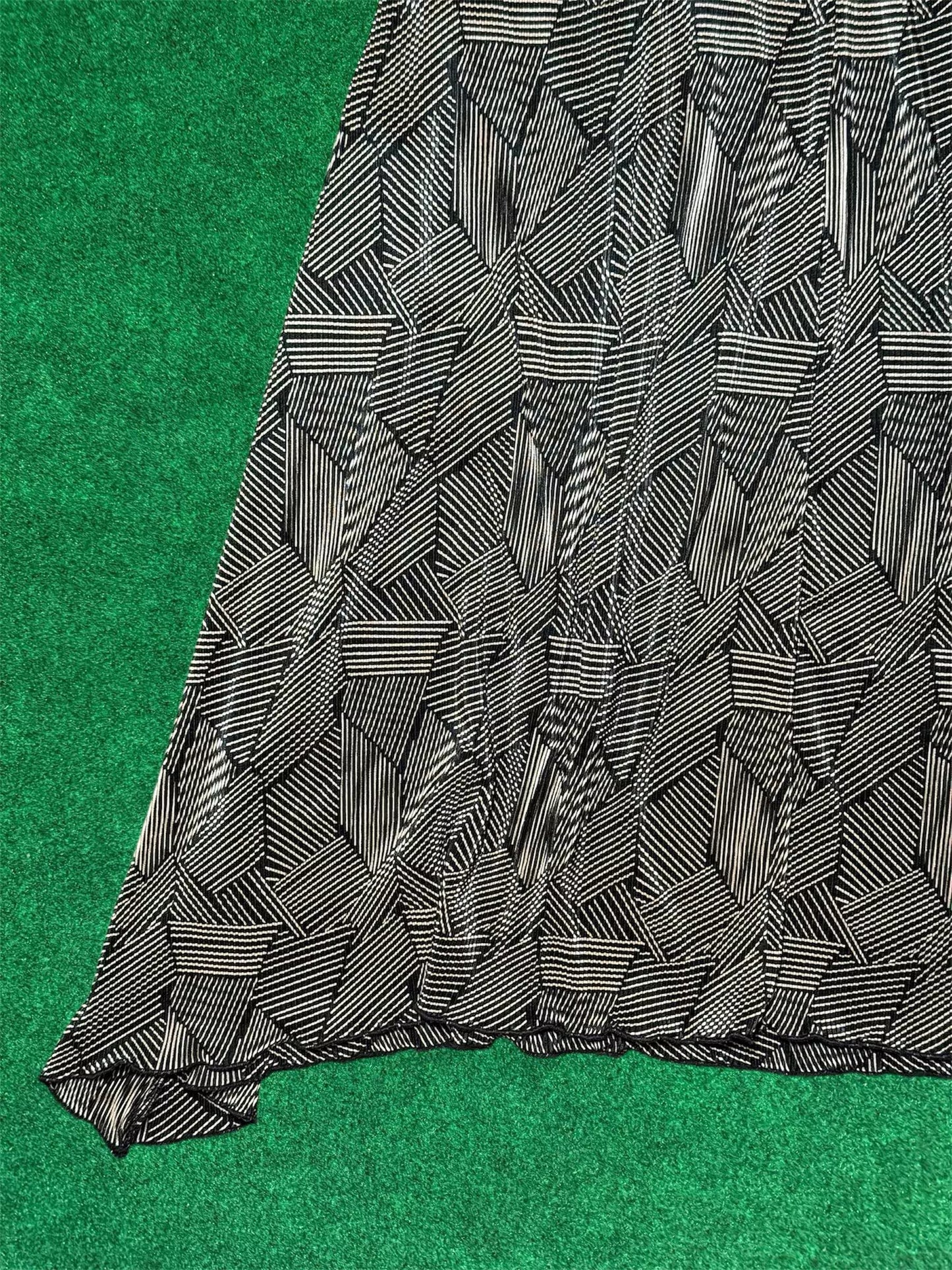 "Connected" Petite Geo-Abstract Cap Sleeve Midi Dress w/ Tie Belt
