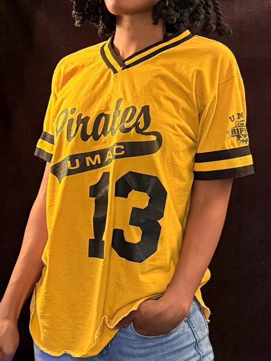 Giuseppis Pizza baseball tee “Pirates”