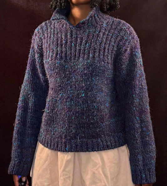 Tricolor pull over sweater