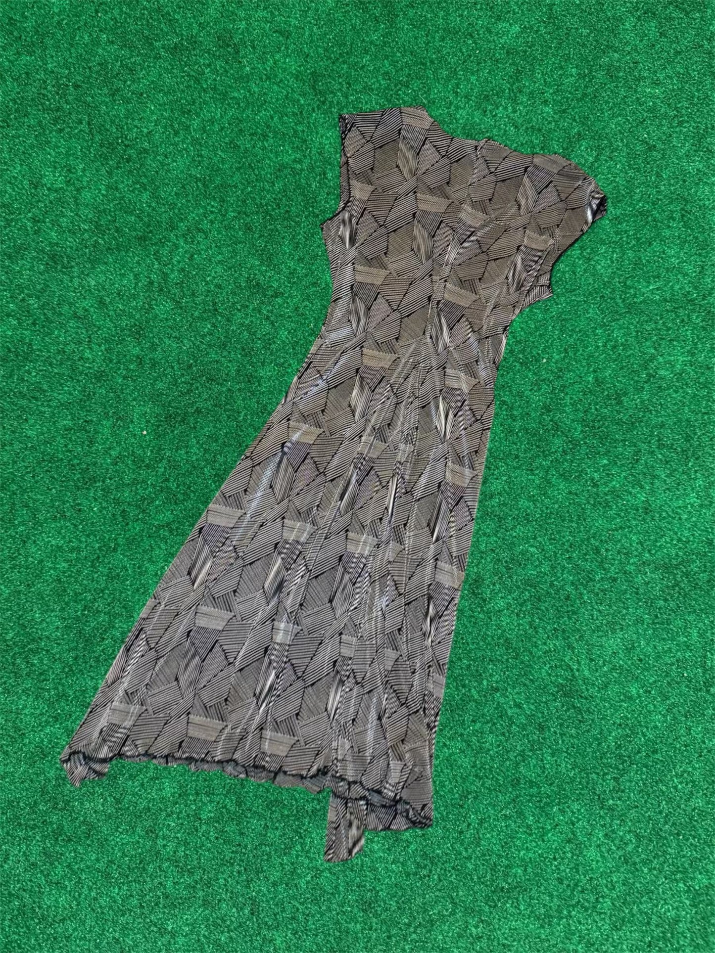 "Connected" Petite Geo-Abstract Cap Sleeve Midi Dress w/ Tie Belt