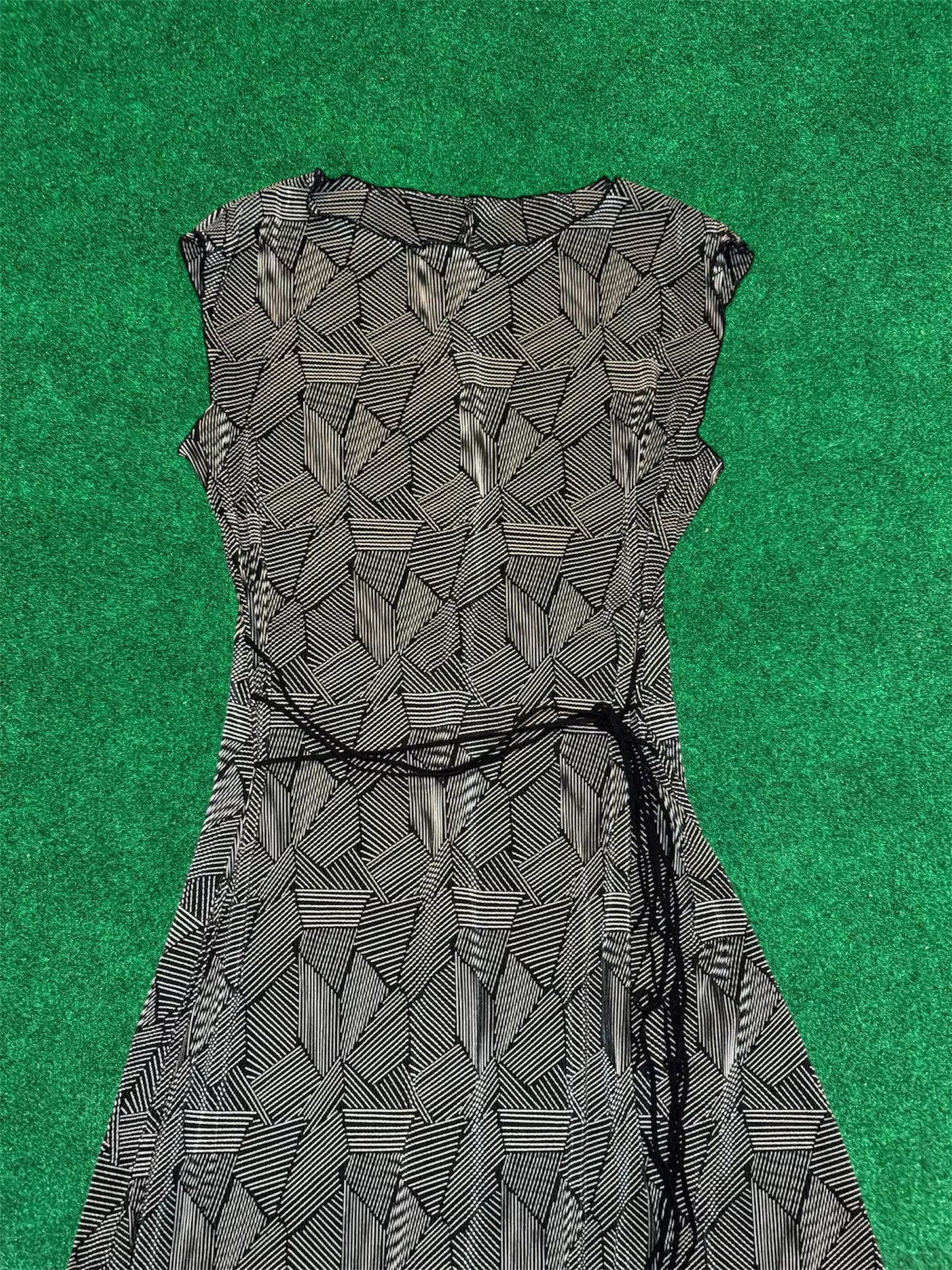 "Connected" Petite Geo-Abstract Cap Sleeve Midi Dress w/ Tie Belt